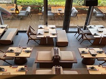 實(shí)木餐桌：承載煙火氣的品質(zhì)家居擔(dān)當(dāng)