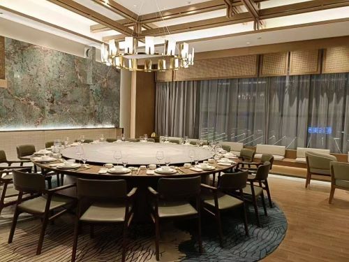 企迪家具：消費(fèi)升級(jí)新選擇，實(shí)木電動(dòng)餐桌引關(guān)注