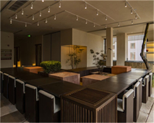 2d96f211694a8960f42f3aac04cba0e