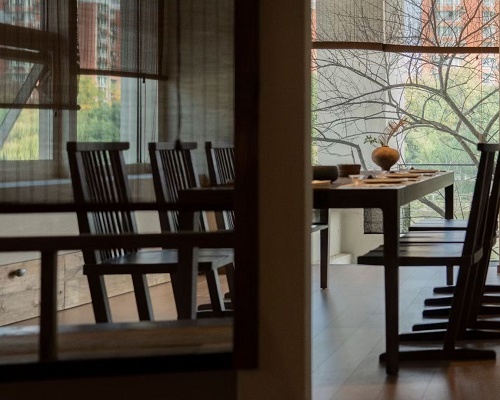 民宿家具：塑造民宿特色與提升住客體驗(yàn)的核心元素