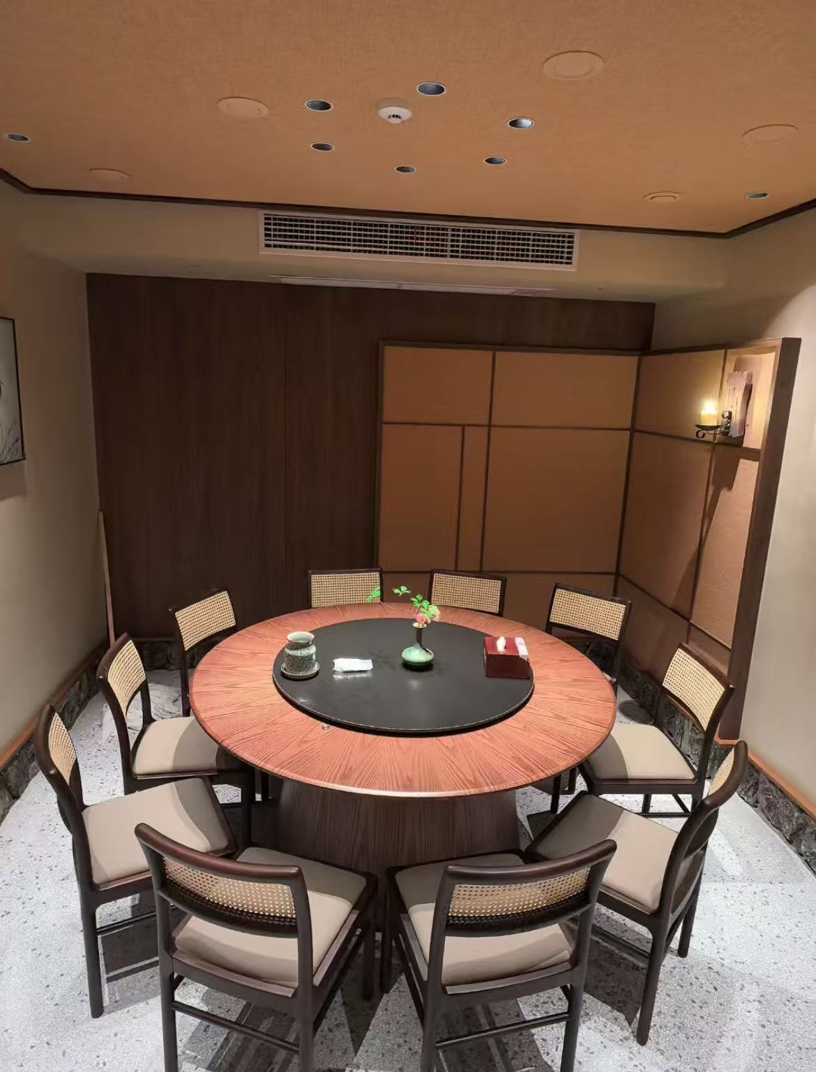 450977530018709076f372023371a54